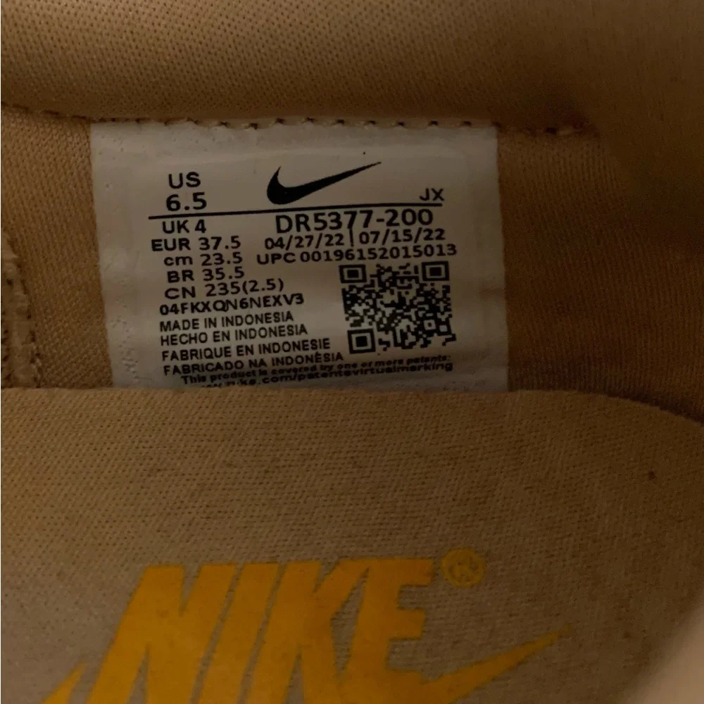 Nike Daybreak Vachetta Tan (Women's) Size 6.5 Sneaker casual workout shoes - Picture 6 of 10